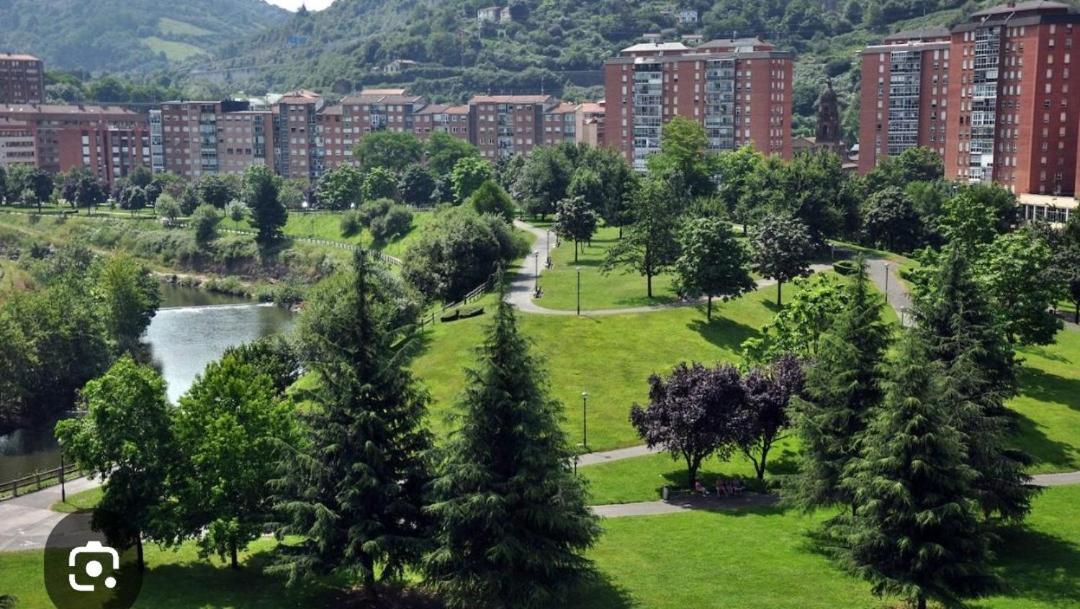 Habitacion 1 Con Vistas Bilbao Luaran gambar